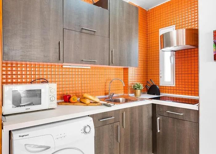 Appartement 12. Comfortable In Americas *