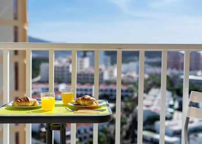 12. Comfortable In Americas * Playa de las Américas